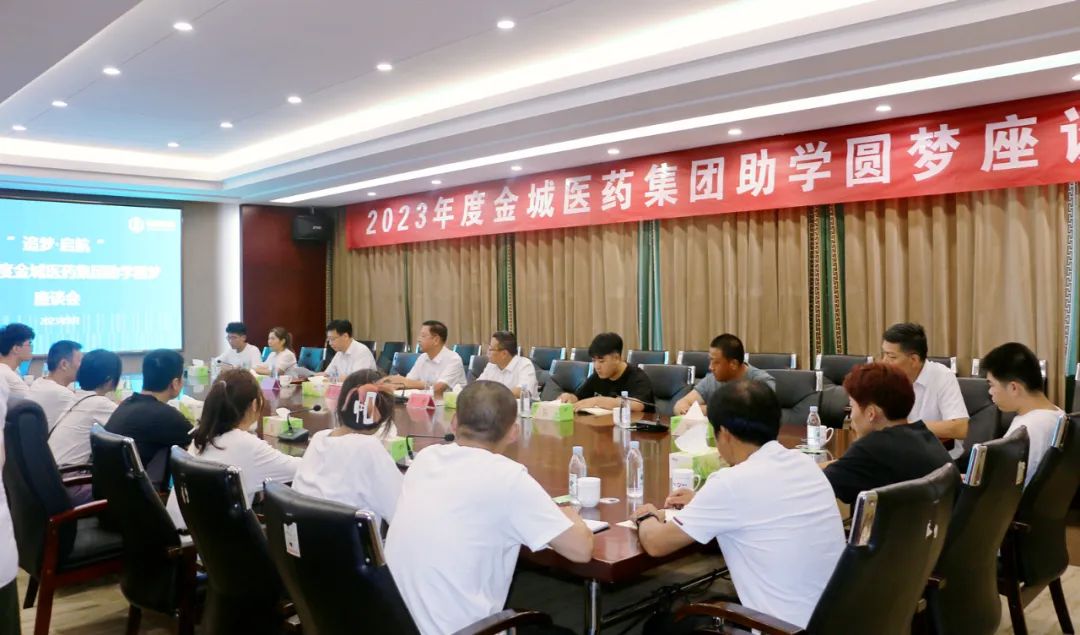 超聲波清洗機(jī)為何設(shè)計(jì)清洗筐:功能與優(yōu)勢(shì)全解析 超聲波清洗機(jī)為何設(shè)計(jì)清洗筐:功能與優(yōu)勢(shì)全解析
